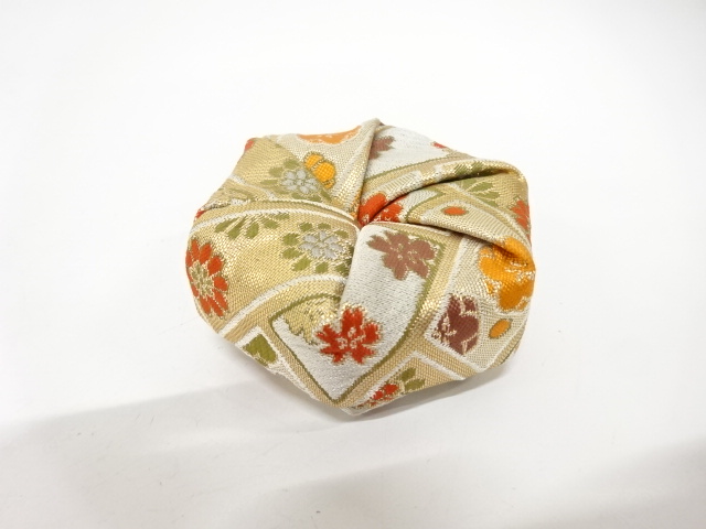 JAPANESE TEA CEREMONY / CLOTH KOGO INCENSE CONTAINER